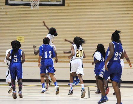 Photo: Lake View Junior Varsity Basketball – The Dillon Herald