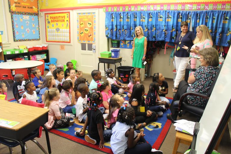 Photos: First Day Of School At East Elementary – The Dillon Herald