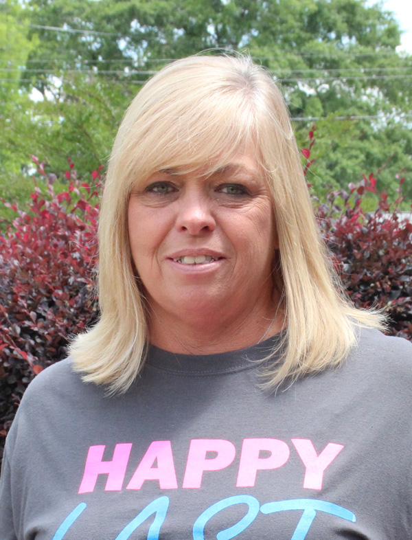 Tesha Hyatt Selected As East Elementary Paraprofessional Of The Year