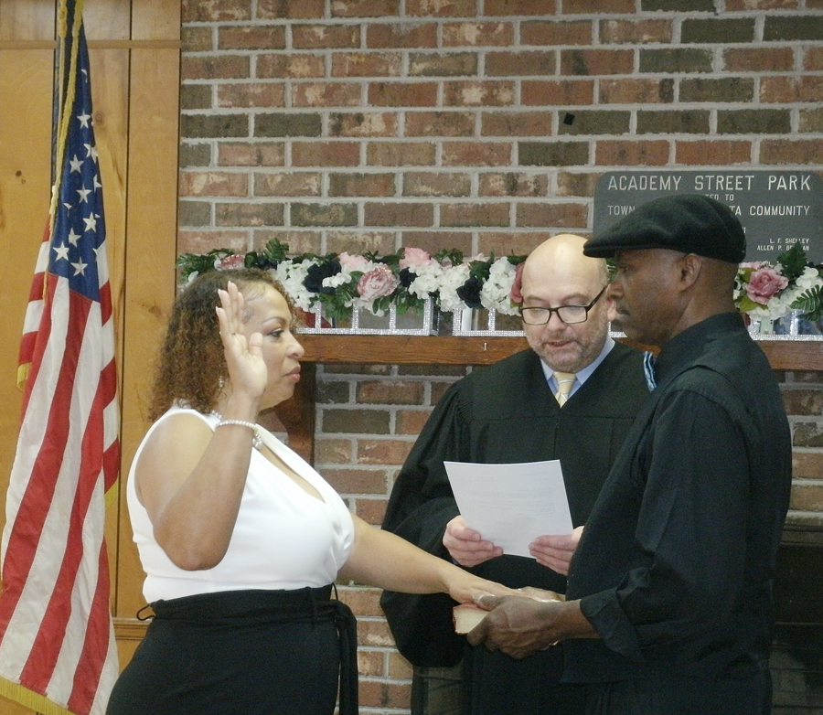 Judge Janette Dupree Sworn In