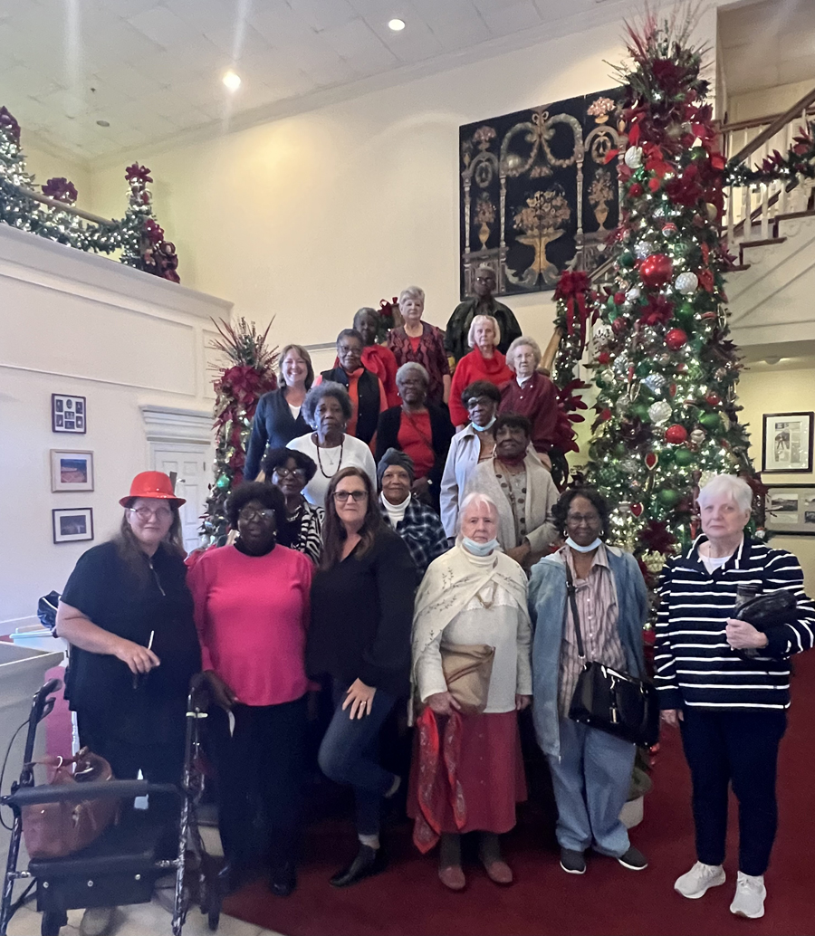 City Of Dillon Senior Citizens Group Goes To Carolina Opry